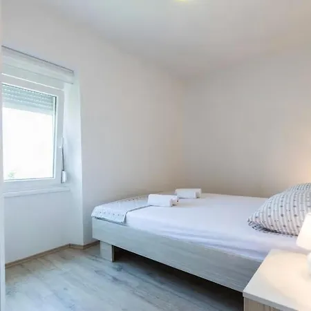 Apartman Longin